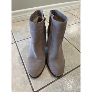 Sole Society Rimmie Grey Suede Leather Heeled Ankle Boots Size 9M